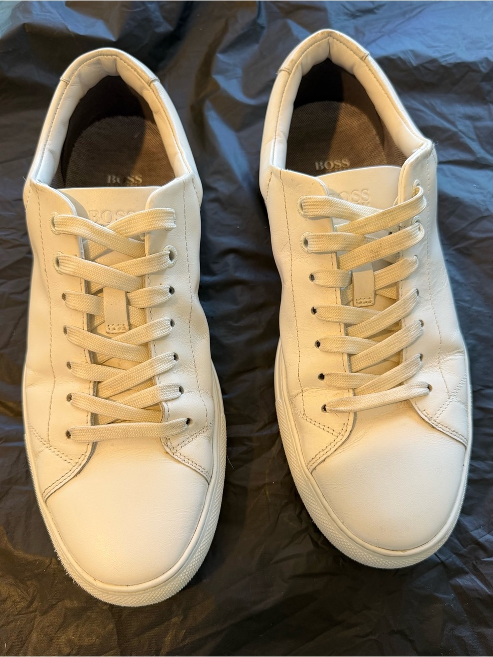 Hugo Boss Men's Off-White Leather Low-Top Sneakers